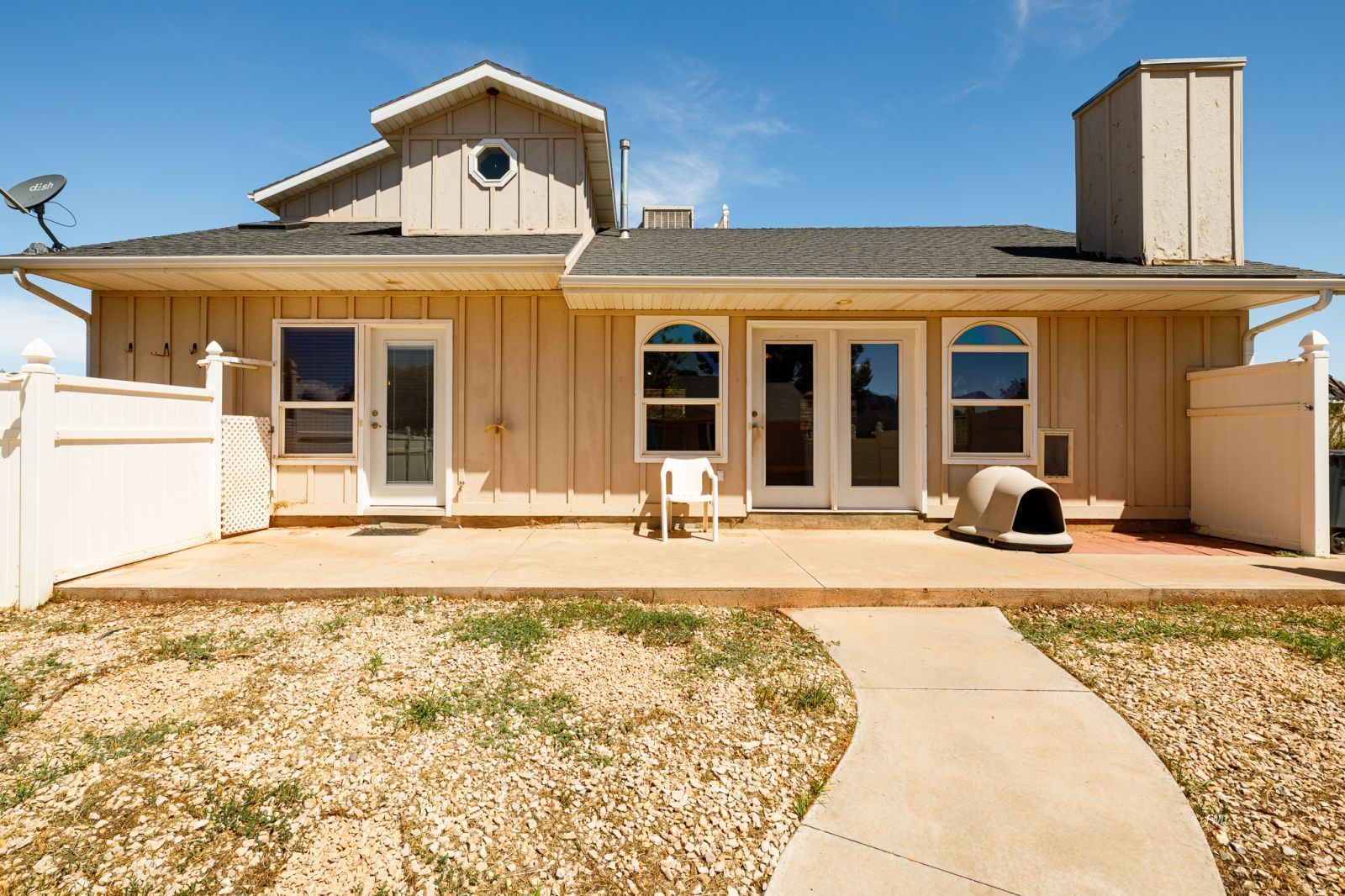 Residential in Cane Beds 4