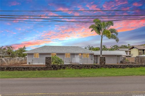 1650 California Ave, Wahiawa, HI, 96786-2512 | Card Image