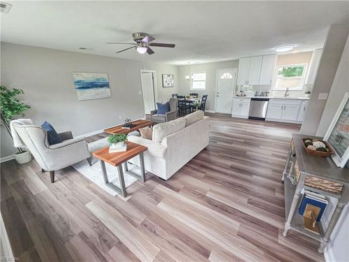 800 Churchill Dr, Virginia Beach, VA, 23464-2905 | Card Image