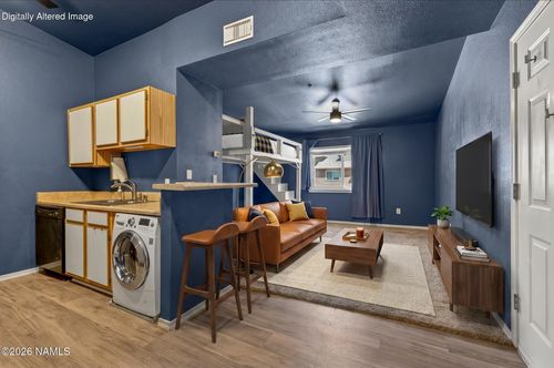 237-1185 W University Ave, Flagstaff, AZ, 86001-7145 | Card Image
