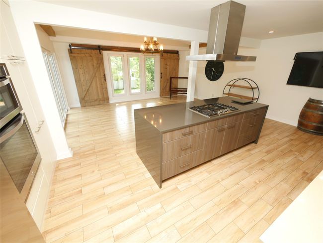 35 Junard Blvd, House other with 5 bedrooms, 3 bathrooms and null parking in Port Jefferson Station NY | Image 6