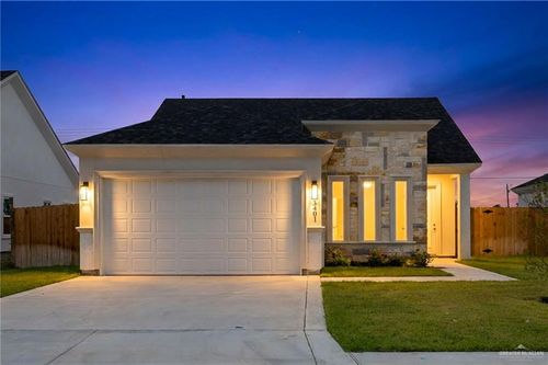 2308 Cardinal Dr, Weslaco, TX, 78599-7308 | Card Image