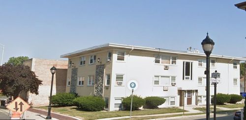 2a-8636 Grand Ave, River Grove, IL, 60171-1361 | Card Image