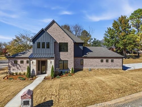 1937 Surrey Ct, Bartlesville, OK, 74006-6210 | Card Image