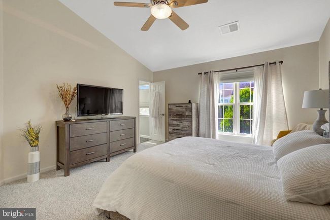 45509 Trail Run Ter, Townhouse with 3 bedrooms, 3 bathrooms and null parking in STERLING VA | Image 40
