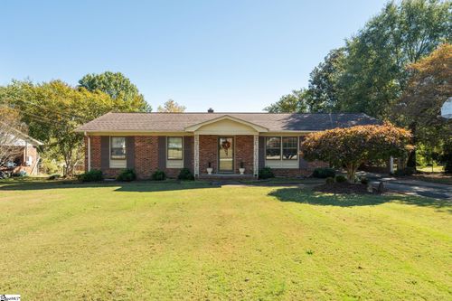 616 Heathwood Dr, Taylors, SC, 29687-3642 | Card Image