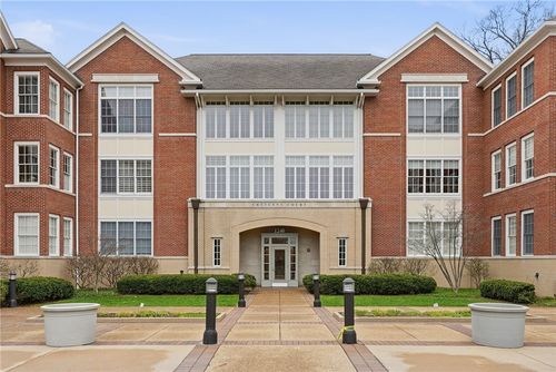 apt-2h-1240 Crescent Pl, Squirrel Hill, PA, 15217-2698 | Card Image