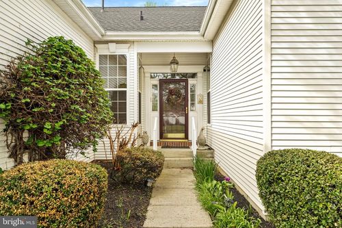 54 Bunker Hill Dr, Allentown, NJ, 08501-1854 | Card Image