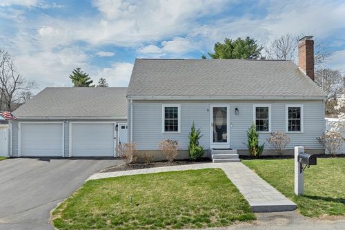 8 Norton Rd, Hampton, NH, 03842-1343 | Card Image