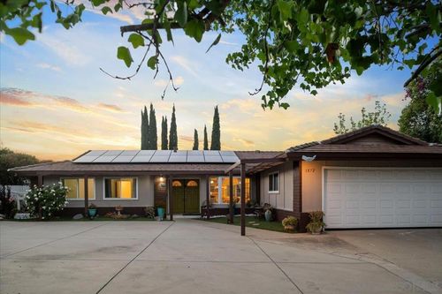1872 Craigmore, Escondido, CA, 92027 | Card Image