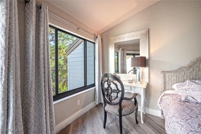 27113 Oakwood Lake Dr, House attached with 3 bedrooms, 3 bathrooms and null parking in BONITA SPRINGS FL | Image 20