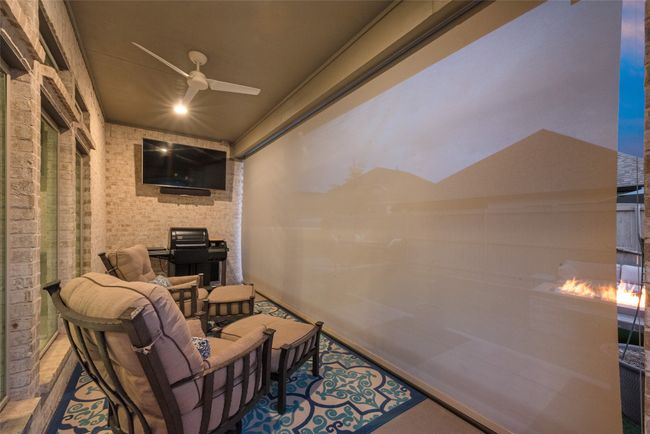 Electric shade on patio | Image 27