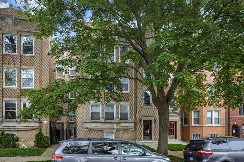 3-6549 Mozart St, Chicago, IL, 60645-4391 | Card Image