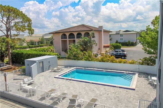APT-306 - 826 Wiggins Pass Rd, Condo with 1 bedrooms, 1 bathrooms and 1 parking in NAPLES FL | Image 7