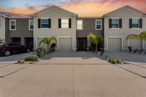 9267 Rock Harbour Way, Tampa, FL, 33637-5316 | Card Image