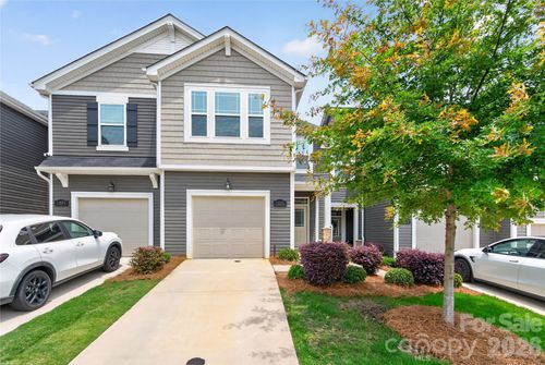 1211 Bigelow St, Charlotte, NC, 28269-3878 | Card Image