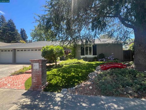 3245 Newport Ct, Walnut Creek, CA, 94598-3616 | Card Image