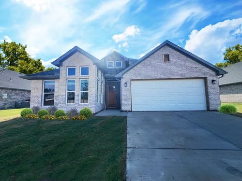 512 Courtney Dr, Sherman, TX, 75092-1114 | Card Image