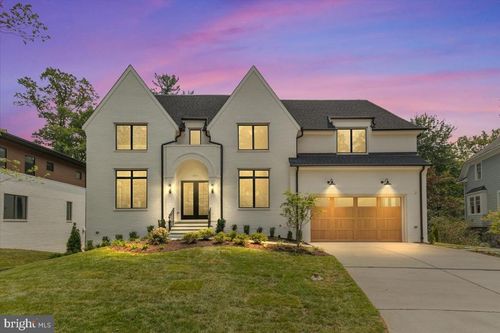 7011 Elizabeth Dr, MCLEAN, VA, 22101-2622 | Card Image