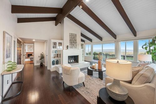 168 Sunrise Dr, Woodside, CA, 94062-4812 | Card Image