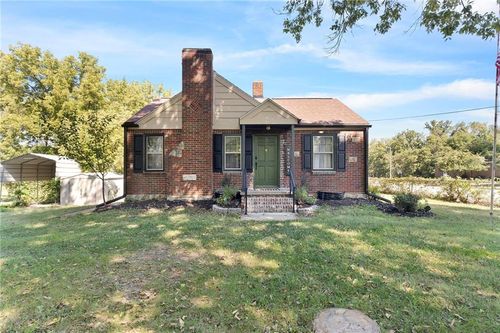 709 N Allen Rd, Independence, MO, 64050-1403 | Card Image