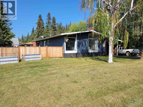 343 Columbia St W, Vanderhoof, BC, V0J3A1 | Card Image