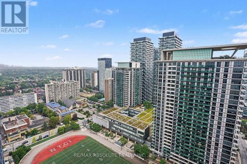 2809-30 Roehampton Ave, Toronto, ON, M4P0B9 | Card Image