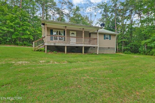 903 Riverchase Trl, Clarkrange, TN, 38553-5052 | Card Image