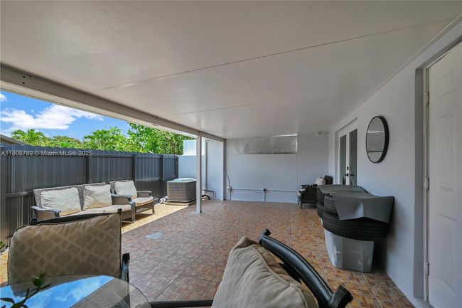 14103 Sw 55 Th St, Townhouse with 2 bedrooms, 1 bathrooms and null parking in Miami FL | Image 28