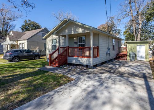 1834 Roberts St, Beaumont, TX, 77701-8124 | Card Image