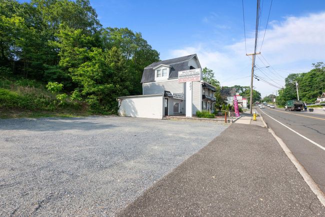 Eastern Parking Lot | Image 5