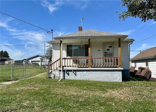 314 Toat Ave, Windsor Heights, WV, 26075-1001 | Card Image