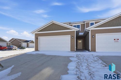 5-1249 N Marion Rd Road, Sioux Falls, SD, 57107 | Card Image