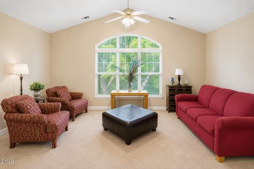 300-101 Campus Walk Trl, Elon, NC, 27244-9199 | Card Image