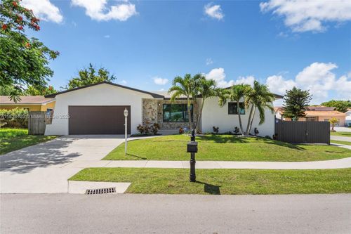 20175 Sw 89th Ct, Cutler Bay, FL, 33189-1801 | Card Image