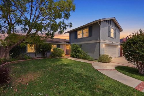 546 Sturgeon Dr, Costa Mesa, CA, 92626-3145 | Card Image