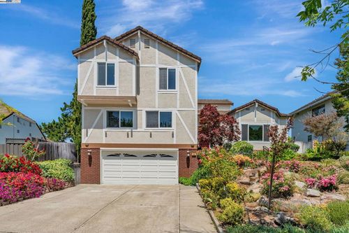 483 Becado Pl, Fremont, CA, 94539-3215 | Card Image