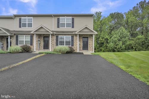 837 Gregs Dr, Harrisburg, PA, 17111-5558 | Card Image