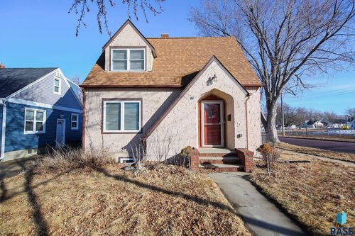 1512 8th St, Sioux Falls, SD, 57103 | Card Image