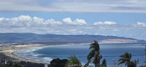 960 Tulare St, Pismo Beach, CA, 93449-2459 | Card Image