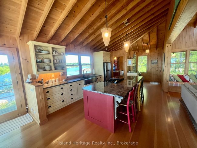 D-44 Wallbridge Island N/A, Home with 5 bedrooms, 3 bathrooms and 4 parking in Parry Sound Remote Area ON | Image 48