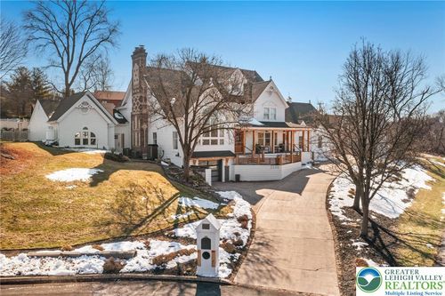 2230 Greenwood Rd, Allentown, PA, 18103-2948 | Card Image