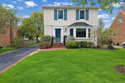9 Granville Ave, Park Ridge, IL, 60068-5609 | Card Image