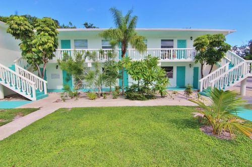 6-221 Se 3rd Ave, Boynton Beach, FL, 33435-4563 | Card Image