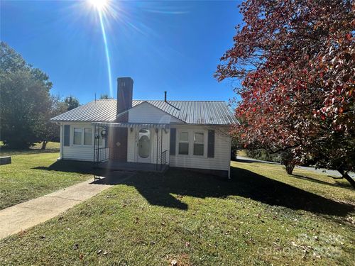 1229 Wiscassett St, Albemarle, NC, 28001-3143 | Card Image