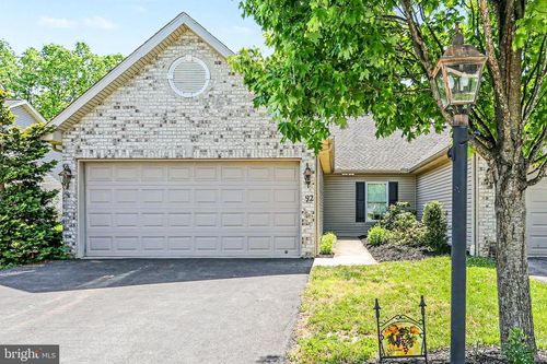 92 Keswick Dr, MECHANICSBURG, PA, 17050-7948 | Card Image