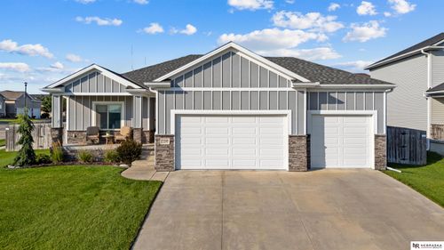7320 Irene Ct, Lincoln, NE, 68516-2515 | Card Image