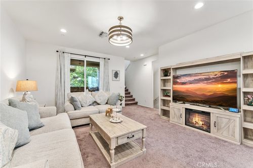 12158 Stratus Dr, Rancho Cucamonga, CA, 91739-8774 | Card Image