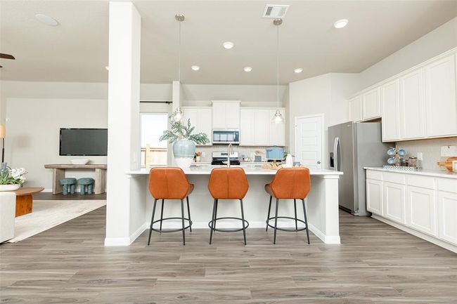 Photos are a representation of the floor plan. Options and interior selections will vary. | Image 17