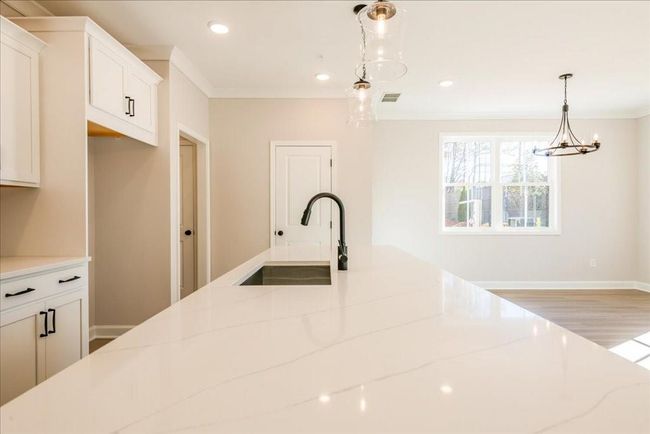 154 Bluffington Way, Townhouse with 3 bedrooms, 3 bathrooms and null parking in Marietta GA | Image 11